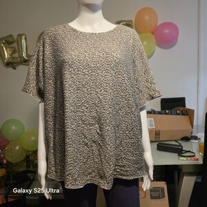 Zara Black and Cream Patterned Blouse